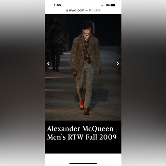 Alexander McQueen Wool Herringbone Cargo Pants. A. McQueen Era —Runway F/W 2009. - Picture 1 of 14